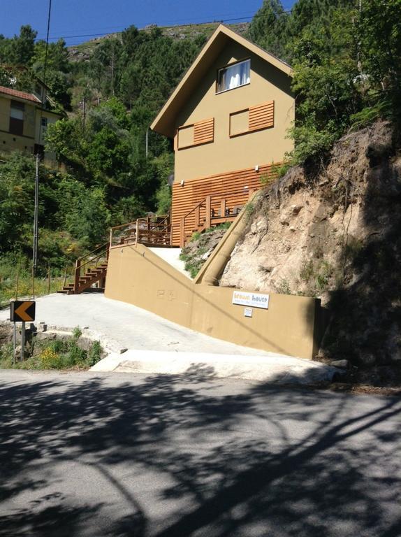 Brown House Villa Geres Exterior photo